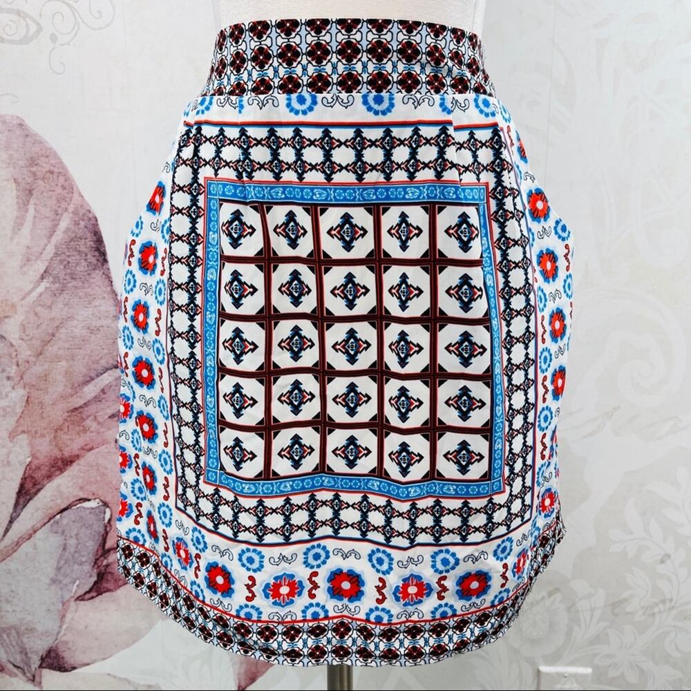 Miami mini skirt Silky Patterned Size Medium